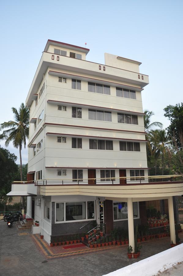 Hotel Sai Skanda Subrahmanya 외부 사진